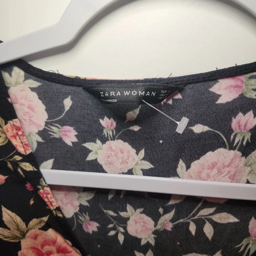 Zara Women’s Rose Print Blouse – Size Small, Excellent Condition - Picture 3 of 4